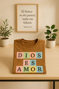 Camiseta Dios es amor cuadrados